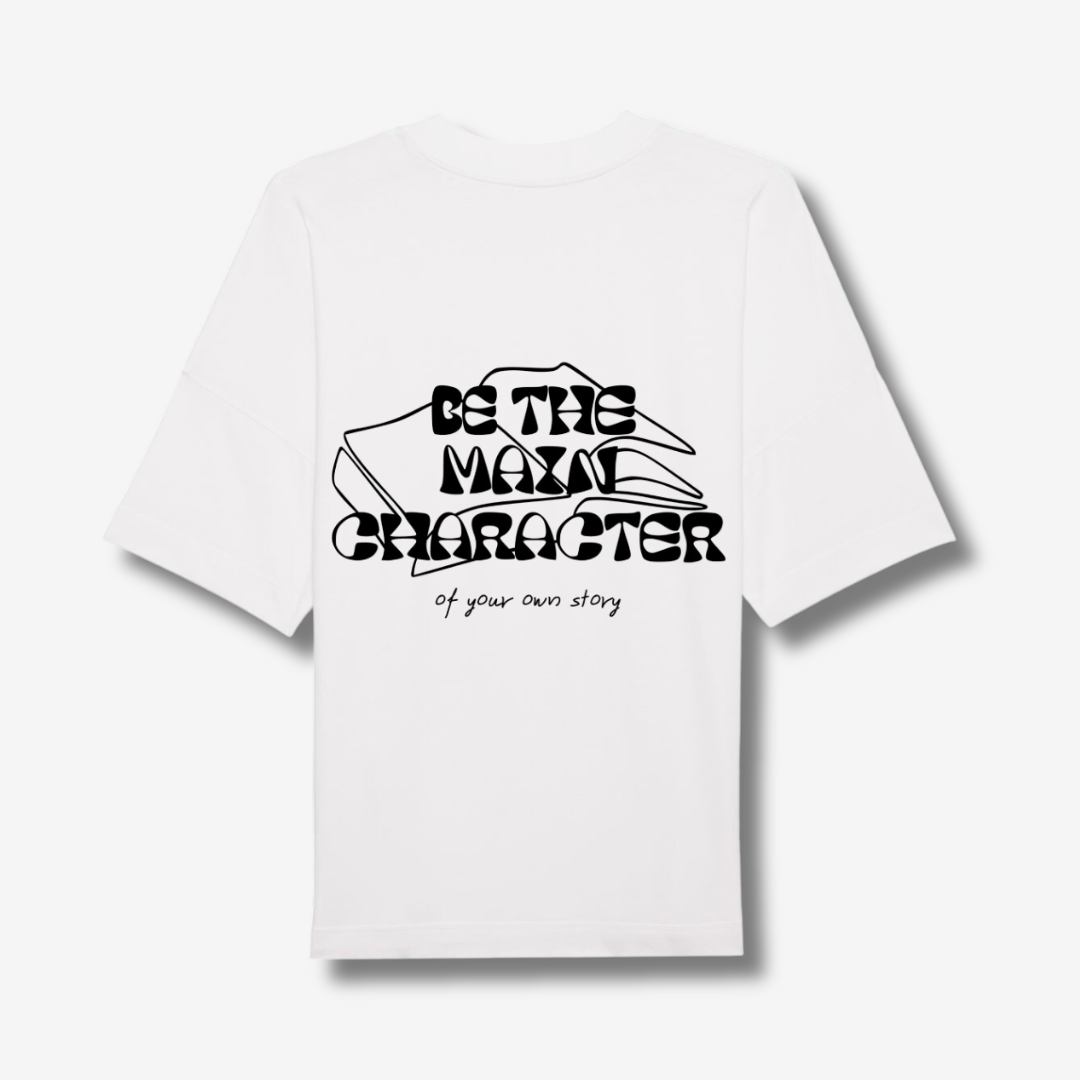 MAIN CHARACTER oversized tee